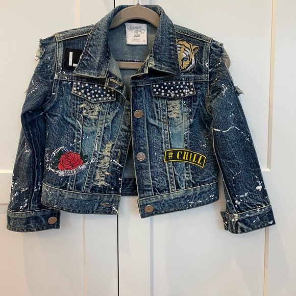 Adorable Jean jacket for girls - Picture 1 of 4